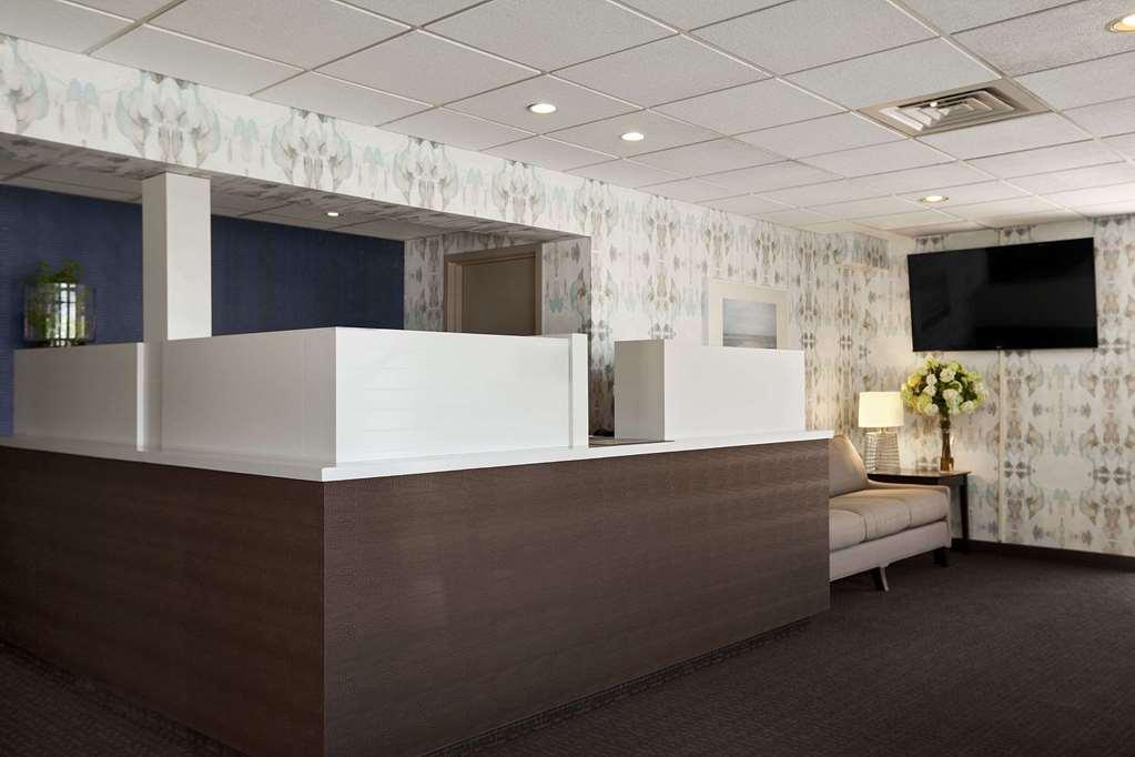 Travelodge By Wyndham Hubbard Oh Interior foto